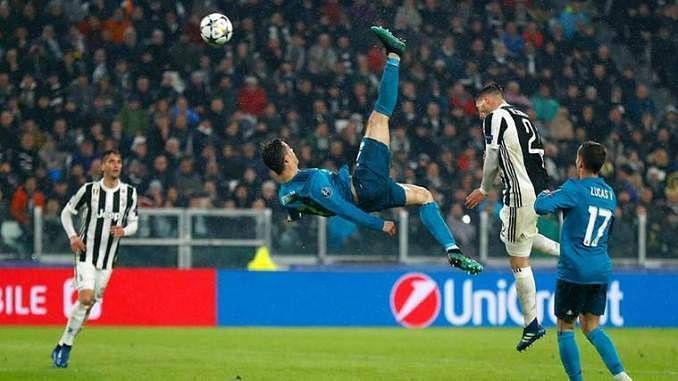 Cristiano Ronaldo's stunning scissor kick goal drew a standing ovation from the Turin faithful